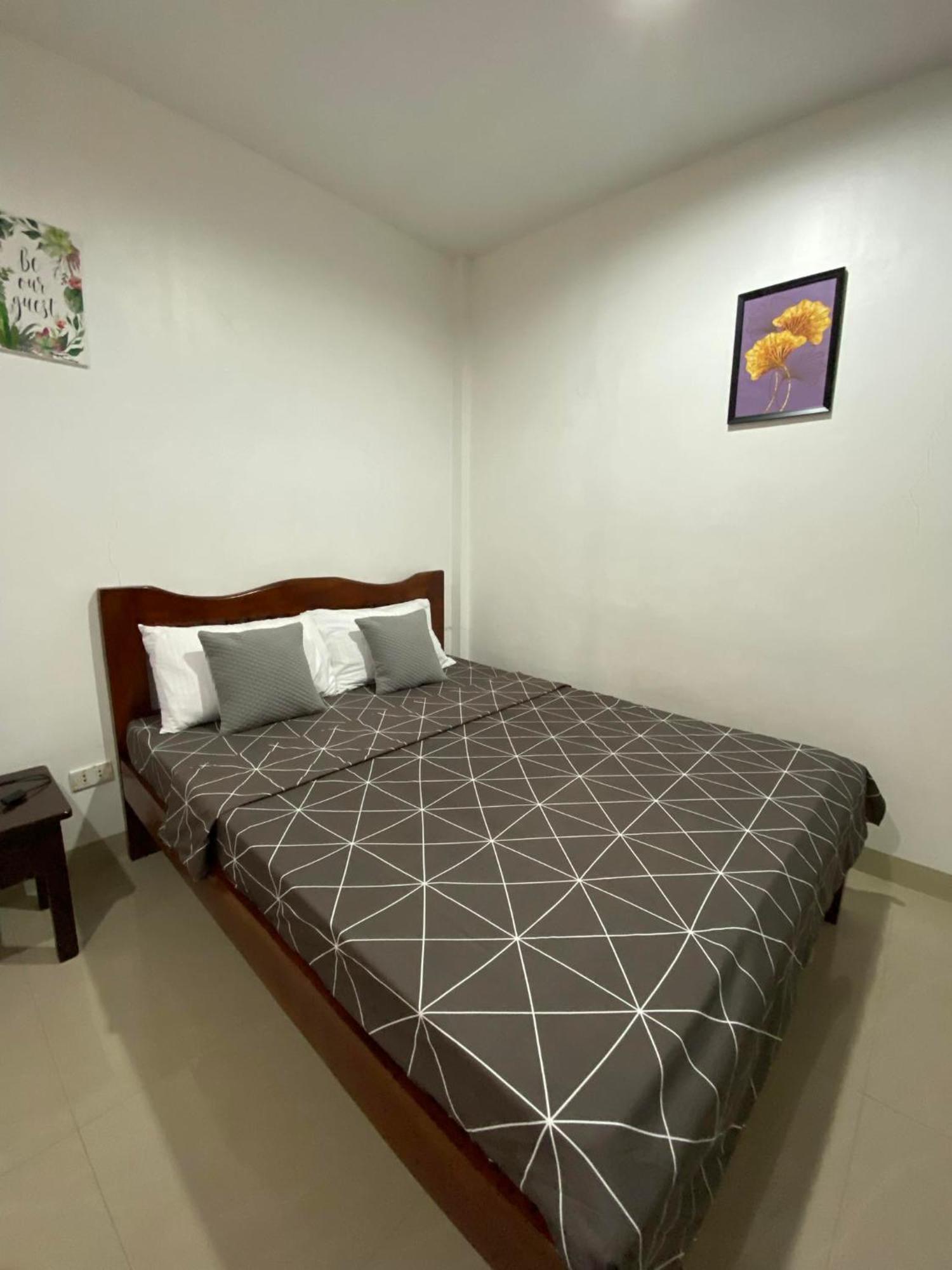Casa Oeste Moalboal Esterno foto