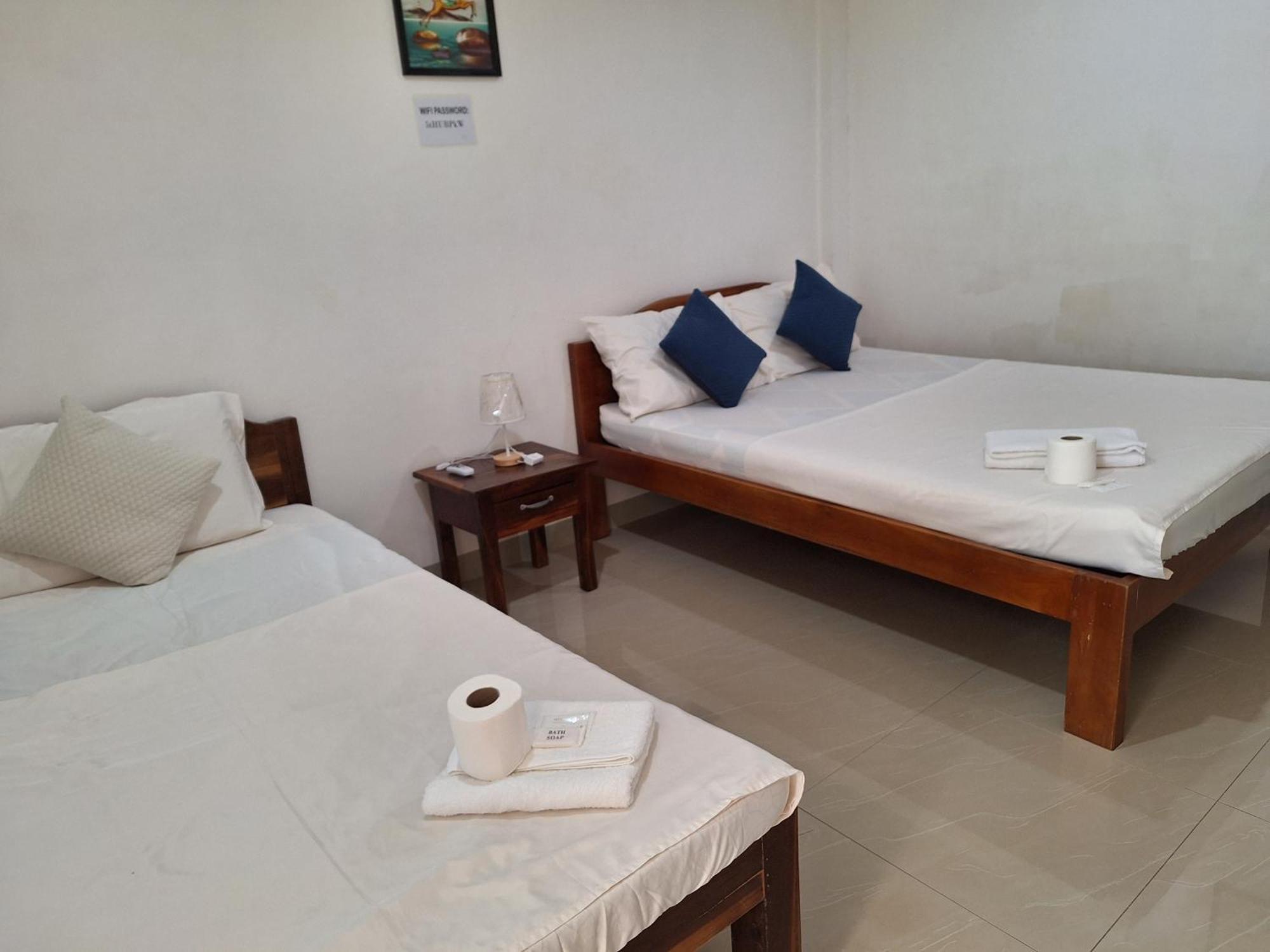 Casa Oeste Moalboal Esterno foto