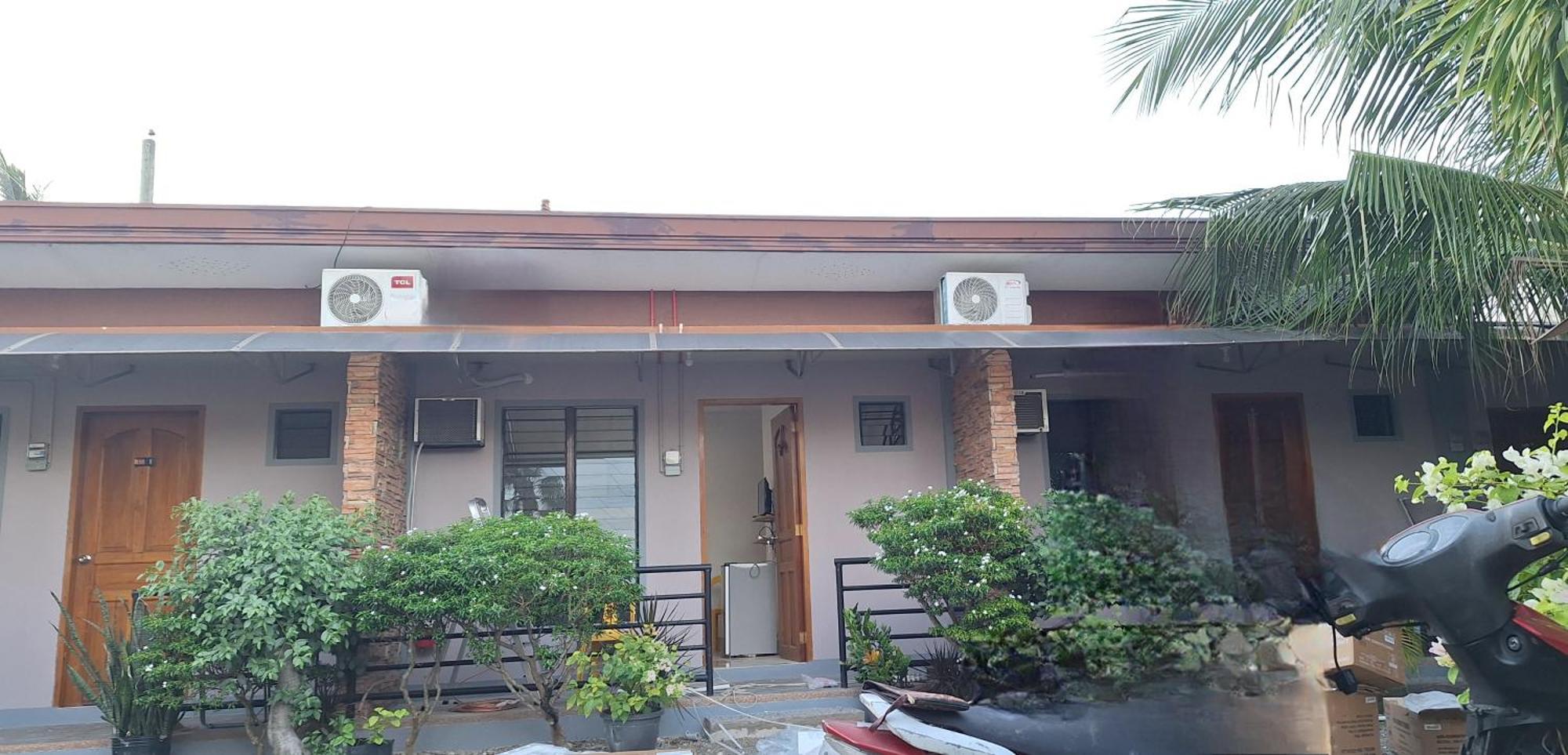 Casa Oeste Moalboal Esterno foto